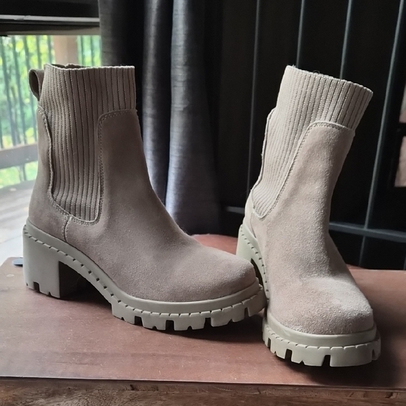 Steve Madden Taupe Ankle Booties - Picture 3 of 3